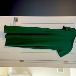 Basic green shirt dress with slit